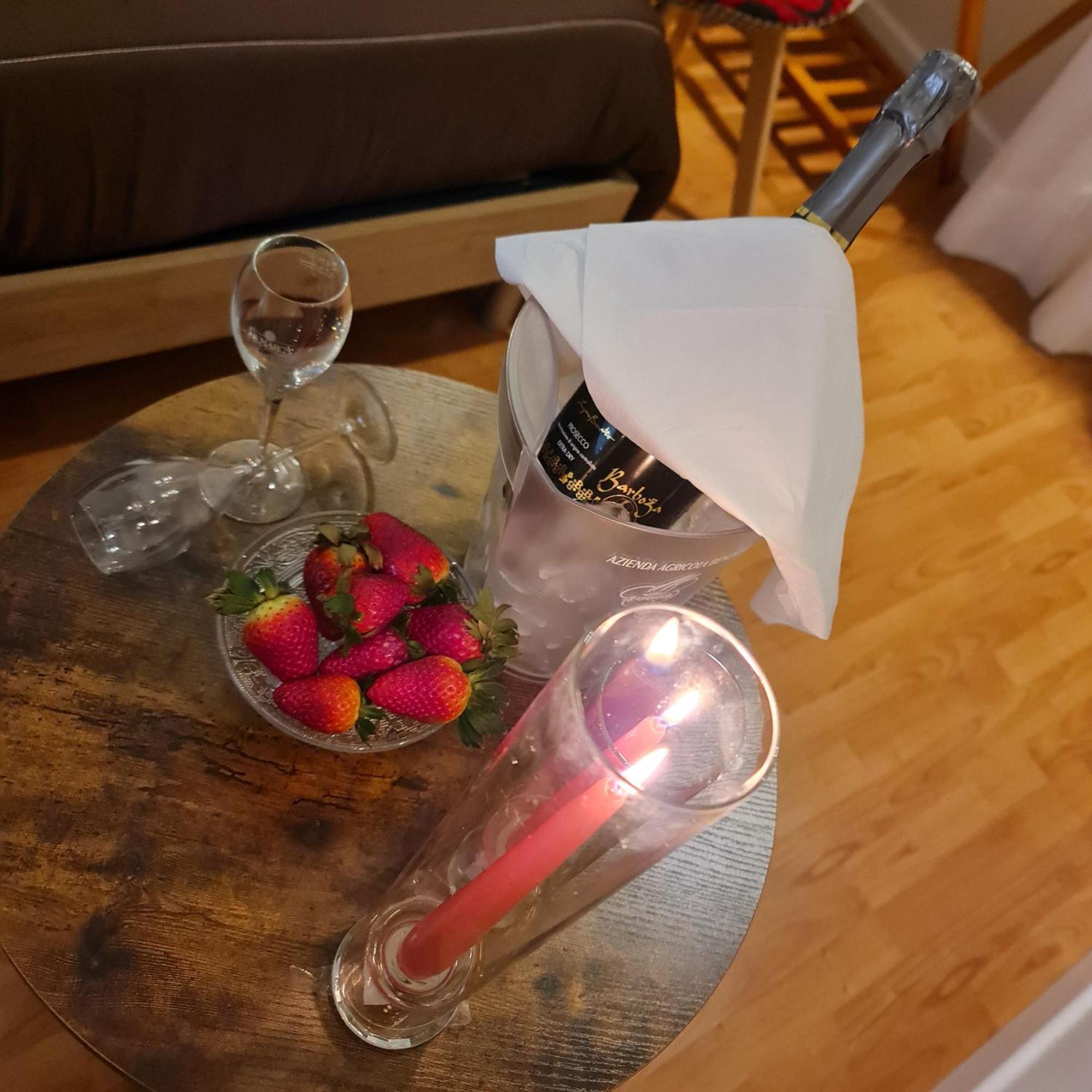 Mare Fuori B&B Salerno Zewnętrze zdjęcie